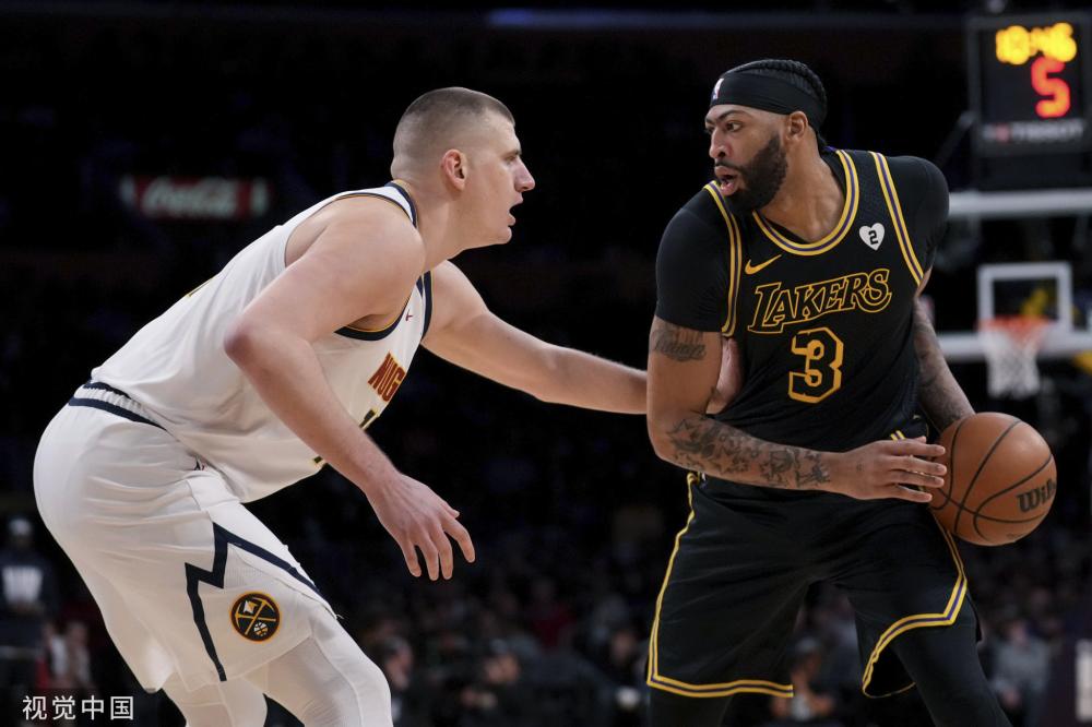 仅显示了他 仅显示了他