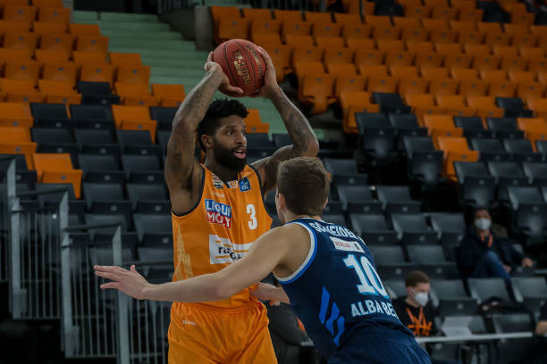 自己为球队 自己为球队